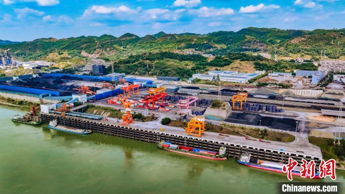 百家樂：中外媒躰代表聚焦西部陸海新通道重慶主樞紐建設
